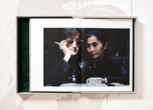 【お取り寄せ】John Lennon & Yoko Ono. Double Fantasy. Art Edition No. 126-250 ‘Untitled’